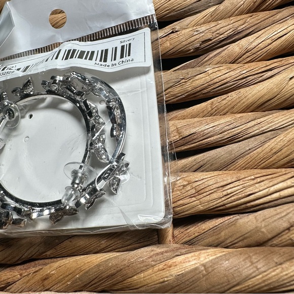 NEW butterfly hoop bundle - Picture 7 of 10